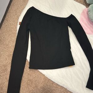 Edikted off shoulder black long sleeve